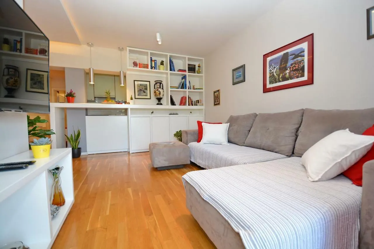 Spacious Premium Apt Lipotica With Oldtown View - Have A Memorable Holiday Zadar Apartment