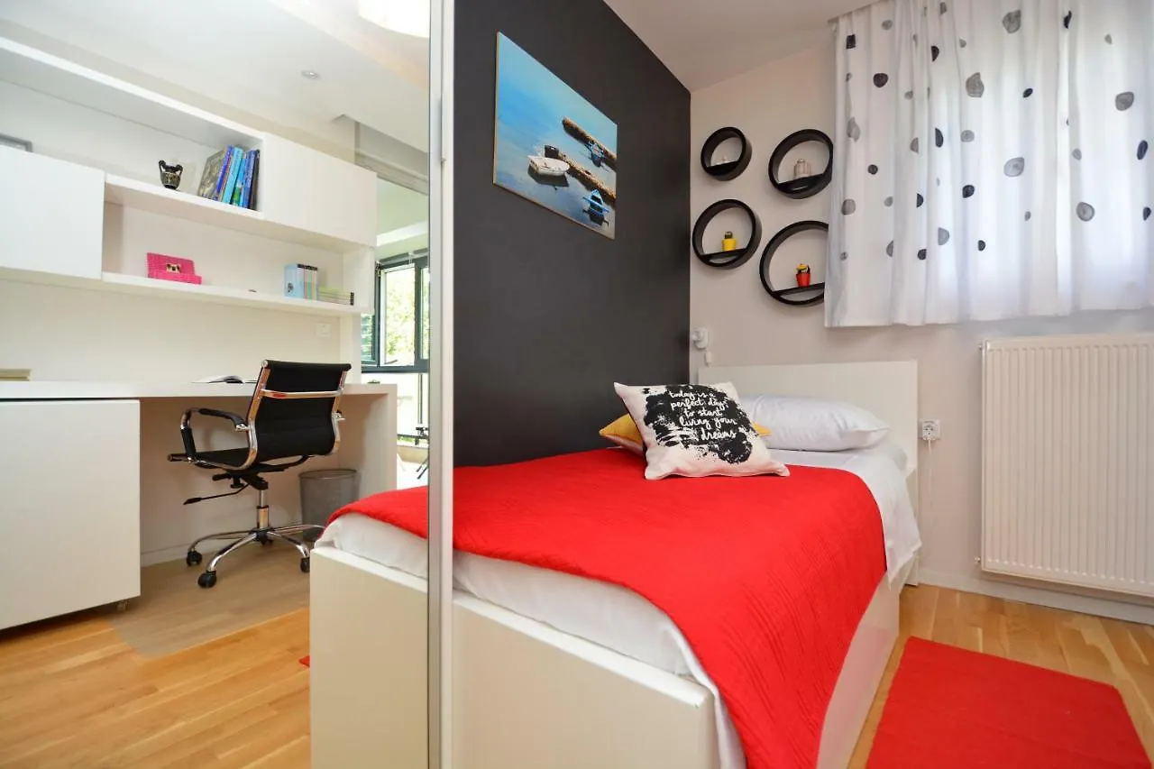 Apartment Spacious Premium Apt Lipotica With Oldtown View - Have A Memorable Holiday Zadar Croatia